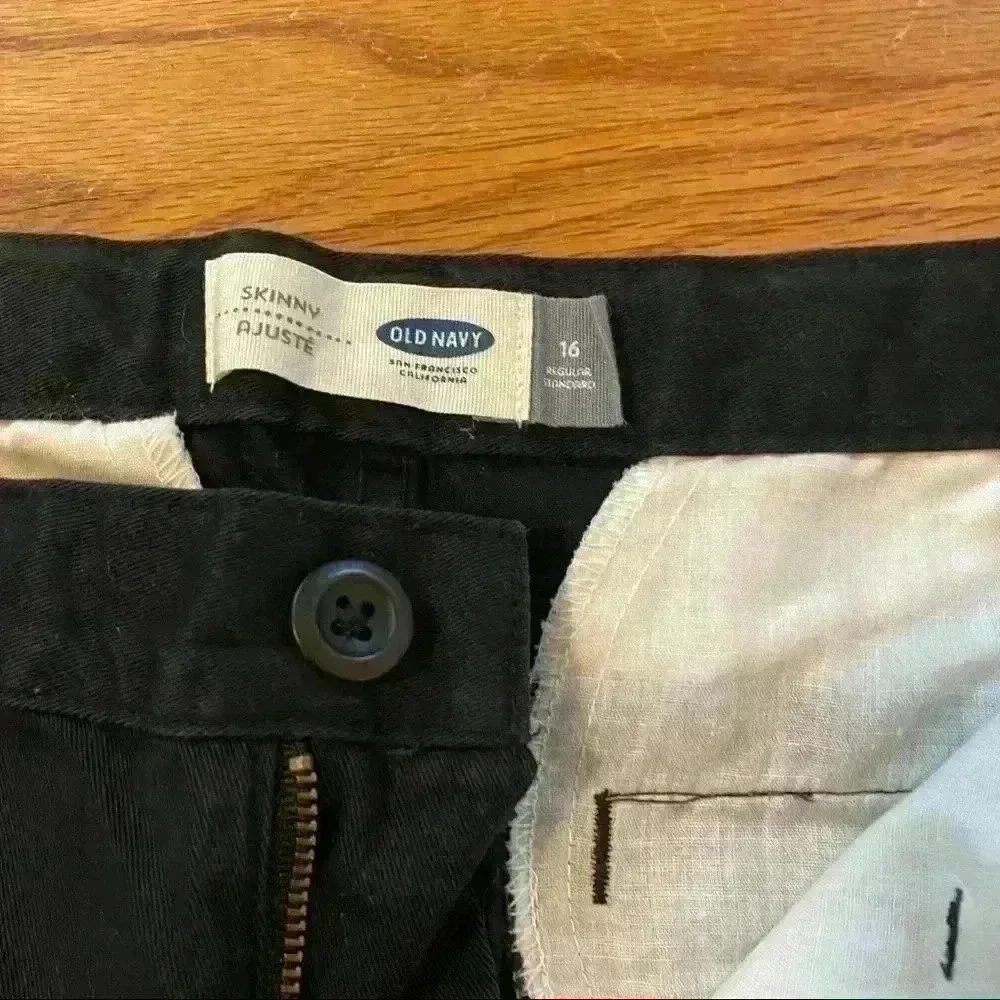 Old Navy black skinny pants